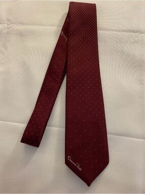 Oscar de la Renta Wine Red Tie with White Pin Dots